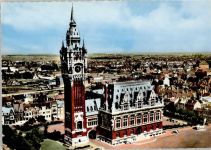 62100 Calais - Luftaufnahme mit Rathaus
