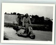 Motorroller Motorrad Privatfoto KEINE AK