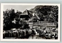 am Fluß mit einem Wehr Foto AK Franckh Nr. 21220/70 d AK Schwarzwaldhaus