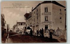 08300 Rethel - Bahnhofstraße mit dem ehemaligen Gasthaus Sachsenschänke Soldat Uniform