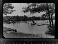 53945 W5378 Freilingen b Blankenheim, Ahr GLASNEGATIV Freibad