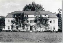 15754 O1601 Blossin - Wiese Haus Baum
