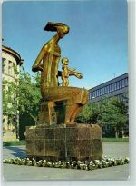 Ponewiesch Panevezys - Denkmal Erde Mutter Frieden