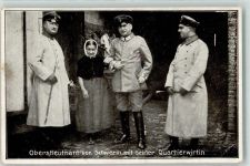 Oberstleutnant von Schwerin Eisernes Kreuz mit seiner Quartierwirtin General