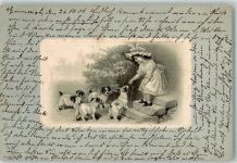 Mädchen füttert vier Hundewelpen Lithographie ESD Serie 806 Welpe 1901 Prägedruck