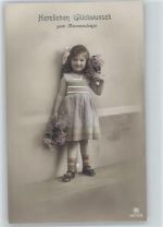 Serie 4073-2 Foto AK Mädchen mit Blumen Namenstag