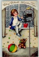 Achtung Glückswelle 365 glückliche Tage Neujahr Kind vor einem Radiomikrofon mit Teddybär Vogel und Ball B & R Nr. 8893 Radio