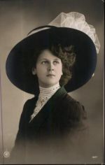 Frau Hutmode