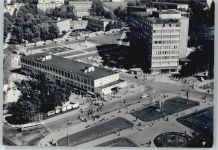 Zlin Gottwaldov - Markthalle, Geschäftshaus Predvoj