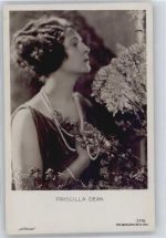 Dean, Priscilla Filmschauspieler
