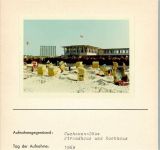 27472 W2190 Cuxhaven FOTO KEINE AK Cuxhaven Döse Strandhaus und Hochhaus Foto montiert auf Karton