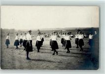 Frauen mit Stäbe ca 1920 , gute Erhaltung Turnen Foto AK