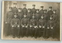 77933 W7630 Lahr , Schwarzwald Foto AK Gruppenfoto Soldaten Ort lt. Stempel