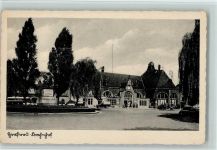 W4900 Herford Bahnhof , Kriegerdenkmal ca 1935 AK Bahnhof