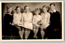 Les Enfants FGrand-Ducaux Album mit Postkarten Adel Luxemburg 1950 Foto AK
