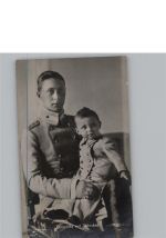 Kronzprinz mit Sohn Adel