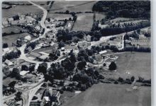 24806 W2377 Hohn b Rendsburg - Fliegeraufnahme Feld Haus Baum