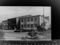 47051 W4100 Rheinhausen , Niederrhein GLASNEGATIV Hallenbad