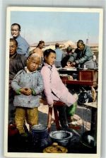 Beijing Peking Gebrauchsspuren Marktszene Tracht