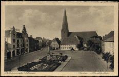 23701 W2420 Eutin um 1920/30 - Eutin, Marktplatz, Kirche, Denkmal,Kunstverlag Jens AKU1