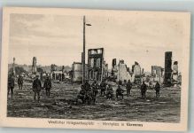 55270 Varennes-en-Argonne 1915 Foto AK Feldpost WK I Gren.Landw.Rgt. 100 Trümmer soldaten Uniform