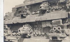 um 1930/40 - S.JN. Teotihuagan, Tempel, Mexiko (temple).,Gevärt