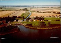 25377 W2201 Bielenberg FOTO KEINE AK Luftaufname Hotel Elbblick mit Hinterland und Wasserkanal