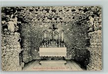 Totenschädel - Schädelkapelle in Tscherbeney 1914 AK Makaber Skelett