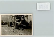 Privatfoto zivil ca 1928 Reparatur Lkw