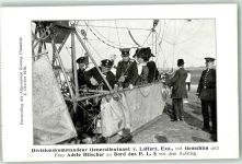 O9000 Chemnitz , Sachs Divisionskommandeur Generalleutnant v. Laffert Exz. Frau Adele Hilscher an Bord des P. L. 5 vor dem Aufstieg Parseval 1910