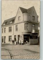 25709 W2222 Marne , Holst Gebrauchsspuren Wohnhaus mit Ladengeschäft Walter Bielenberg Foto AK Stauchung