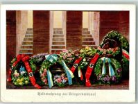 W8000 München Heldenehrung am Kriegerdenkmal Künstlerkarte Stadt mit Hakenkreuz Gebrauchsspuren