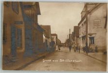 67105 W6707 Schifferstadt Foto AK Ortsstraße Tabakwaren-Handlung Kinder