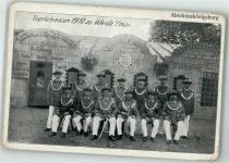 07570 O6518 Weida , Thür Foto AK Vogelschiessen 1910 Gasthaus Abschiesskönigsburg Gruppenfoto Schützen