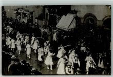 35745 W6348 Herborn , Hess 1909 Foto AK Festzug Kinder Ort handschriftlich