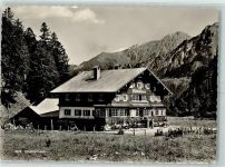 87541 W8973 Bad Hindelang - Giebelhaus mit Rauhhorn im Hintersteiner Tal