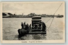 Traghetto sul giuba Fähre