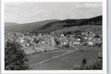 35792 W6293 Niedershausen - Feld Haus Baum Berg