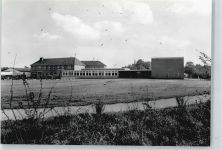 26689 W2913 Apen - Schule