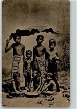 Colombo Nr. 179 Group of children under Bananen leaf AK Volkstypen / Brauchtum Sri Lanka / Ceylon