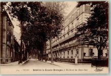 03200 Vichy - Hotel de la Grande Bretagne et Boulevard des Etats Unis