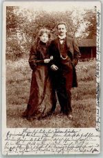03042 O7500 Cottbus 1904 Privatfoto AK Junges Paar im Garten Ort lt. Stempel