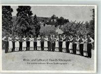 67433 W6730 Haardt an der Weinstraße Foto AK Winzer Trachtengruppe Ziehharmonika Gruppenfoto
