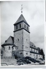 65812 W6232 Neuenhain , Taunus - Foto Kirche Auto Baum