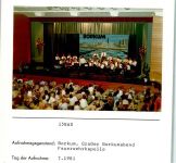 26757 W2972 Borkum FOTO KEINE AK Großer Borkumabend Feuerwehrkapelle Foto montiert auf Karton