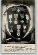Le Decorations Remies a la Ville de Verdun par President de la Republique Orden
