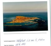 27498 W2192 Helgoland FOTO KEINE AK Luftaufnahme von Süden Foto montiert auf Karton