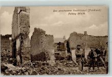 80230 Vaudricourt - WK I zerschossene Häuser Soldaten 1914/15 Ort ?