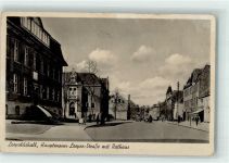 39418 O3251 Leopoldshall 1941 Gebrauchsspuren Hauptmann-Loeper-Straße mit Rathaus Verlag Fritz Kuhn