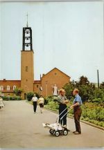 37133 W3403 Friedland , Kr Göttingen - Grenzdurchgangslager St. Norbert-Kirche Heimkehrer-Statue